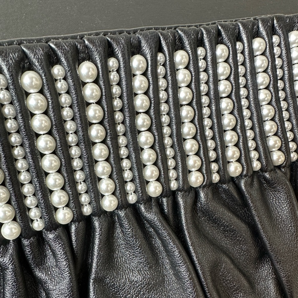 FULL SET - CHANEL Vintage and Classic Black Clutch with Faux Pearls - Picture 13 of 13